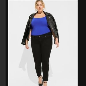 Torrid Sculpting Top